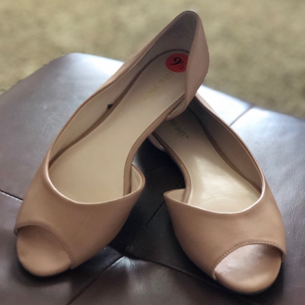 Nine West Peep Toe Nude Flats